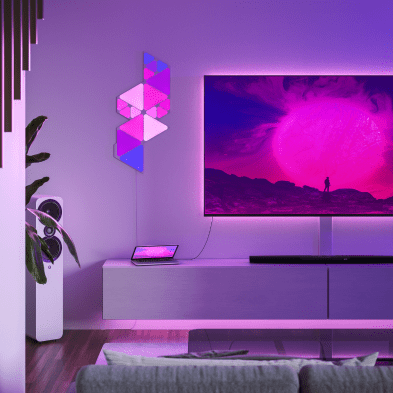 Nanoleaf Shapes using the screen mirror feature on a TV with an HDMI cable
